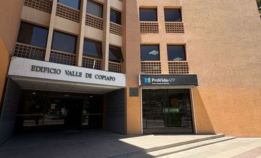 SE ARRIENDA AMPLIA OFICINA EN VALLE COPIAPO