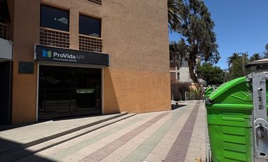 SE ARRIENDA AMPLIA OFICINA EN VALLE COPIAPO