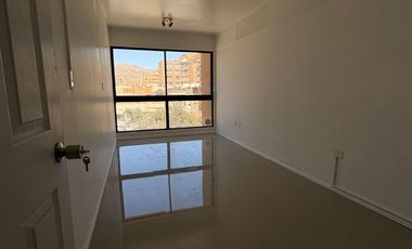 SE ARRIENDA AMPLIA OFICINA EN VALLE COPIAPO