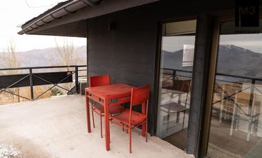 Oportunidad Hotel Montaña Blanca en el Corazón de Farellones
