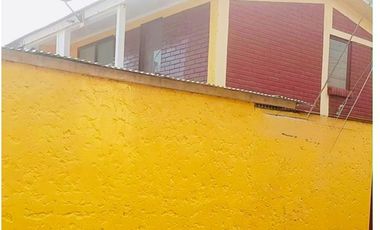 Gran Oportunidad: Casa y 2 Deptos en un solo lugar