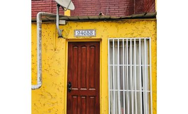 Gran Oportunidad: Casa y 2 Deptos en un solo lugar