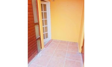 Gran Oportunidad: Casa y 2 Deptos en un solo lugar