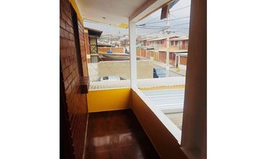 Gran Oportunidad: Casa y 2 Deptos en un solo lugar