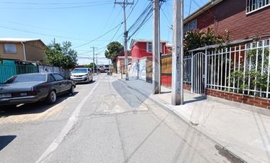 CASA EN VENTA A PASOS DE TODO EN QUILICURA