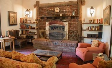 Casona Patronal  con hermoso parque