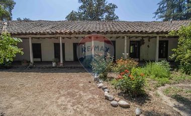 Casona Patronal  con hermoso parque