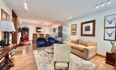 2 Dormitorios con mas de 150m2 totales