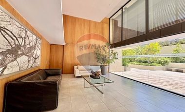 2 Dormitorios con mas de 150m2 totales