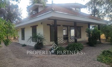 Hermosa y recién remodelada propiedad en Sector El Principal