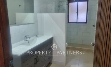 Hermosa y recién remodelada propiedad en Sector El Principal