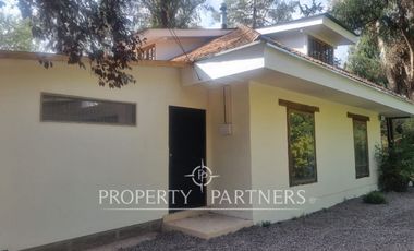 Hermosa y recién remodelada propiedad en Sector El Principal