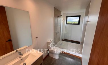 Moderna casa nueva en Condominio San Manuel