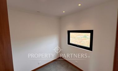 Moderna casa nueva en Condominio San Manuel