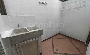 ARRIENDO de CASAS en ENVIGADO
