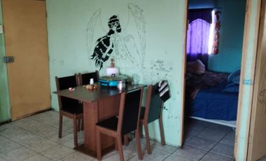 EN VENTA GRAN CASA  ESQUINA +2 PISO  +5 DP. INDP.  $350.000.000.-