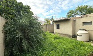 Departamento en Venta de 3 dorm. Patio con parque. Zárate