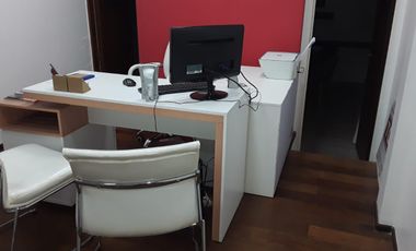 OFICINA EN VENTA EN PLENO CENTRO DE MARTINEZ.