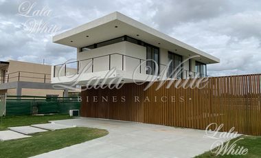 Casa a estrenar en venta - Lares de Canning, Ezeiza