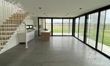 Casa a estrenar en venta - Lares de Canning, Ezeiza