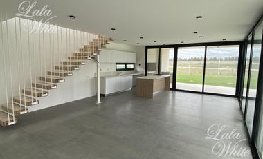 Casa a estrenar en venta - Lares de Canning, Ezeiza