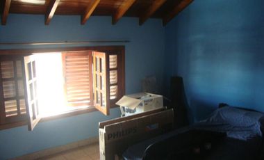 VENDE / ALQUILA CASA