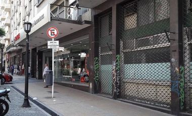 Local Comercial Peru entre Venezuela y Av. Belgrano 3 plantas