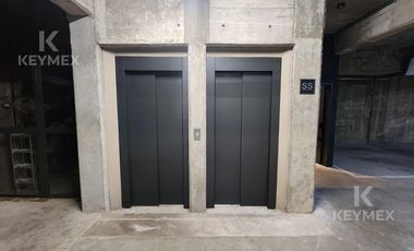 Venta Oficina con 2 Cocheras - Pilar