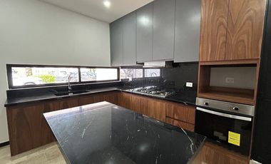 Casa en venta en Temozón Norte Mérida, Privada Temozón 39