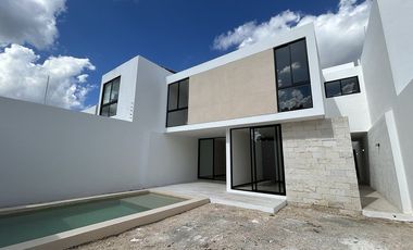 Casa en venta en Temozón Norte Mérida, Privada Temozón 39