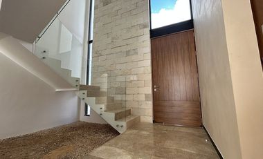 Casa en venta en Temozón Norte Mérida, Privada Temozón 39