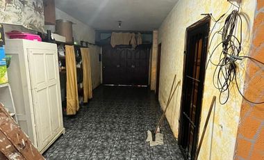 Casa 4 ambientes en venta - Quilmes Oeste