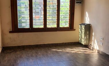 Casa en  La Margarita y Libertador