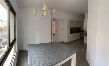 DEPTO  4 AMBIENTES SIN MUEBLES CON COCHERA Y BAULERA