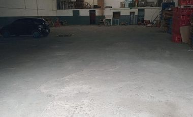 AMPLIO GALPON EN ALQUILER!! EXCELENTE OPORTUNIDAD GRAN EMPRESA!