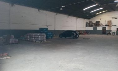 AMPLIO GALPON EN ALQUILER!! EXCELENTE OPORTUNIDAD GRAN EMPRESA!