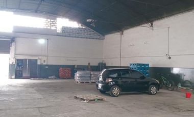 AMPLIO GALPON EN ALQUILER!! EXCELENTE OPORTUNIDAD GRAN EMPRESA!