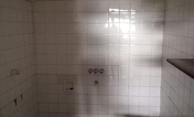 AMPLIO GALPON EN ALQUILER!! EXCELENTE OPORTUNIDAD GRAN EMPRESA!