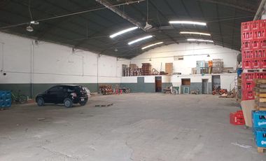 AMPLIO GALPON EN ALQUILER!! EXCELENTE OPORTUNIDAD GRAN EMPRESA!