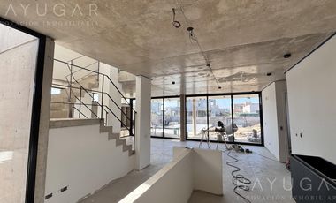 Venta - Casa en Barrio Privado La Calesa  - Pilara