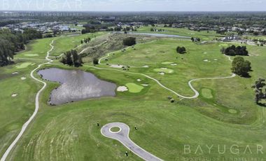 Venta - Casa en Barrio Privado La Calesa  - Pilara