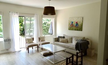 Triplex - casa en venta - Barrio cerrado Los Robles - Beccar - San Isidro