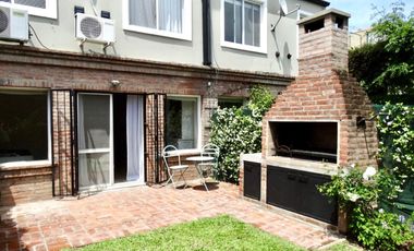 Triplex - casa en venta - Barrio cerrado Los Robles - Beccar - San Isidro