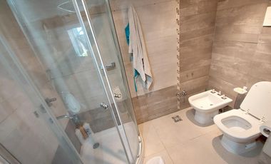 Venta casa de 2 dormitorio con gran pileta en Ricardone.