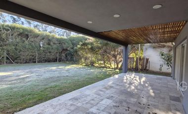 Casa en alquiler en Los Sauces, Nordelta