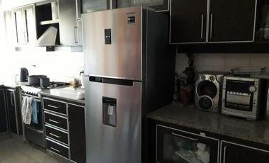 VENTA -Casa 4 dormitorios -  Azcuénaga, Rosario.