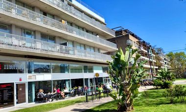 OPORTUNIDAD!!! VENTA COCHERAS HOLMBERG ON EN LA NUEVA Y RENOVADA URQUIZA JOVEN