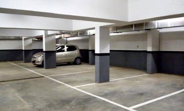 OPORTUNIDAD!!! VENTA COCHERAS HOLMBERG ON EN LA NUEVA Y RENOVADA URQUIZA JOVEN