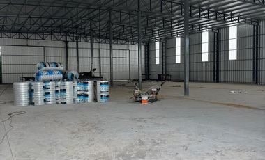 ALQUILER DE GALPONES EN PREDIO CERRADO,   Av. Valparaiso al 8.000