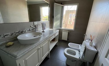 Casa - Temperley Oeste